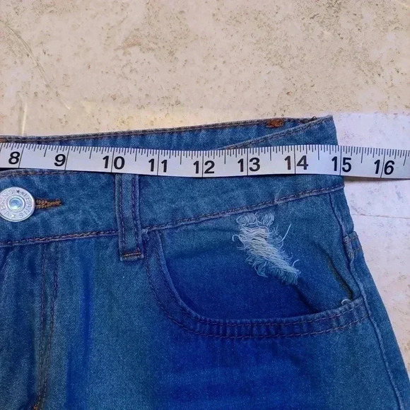 No Brand distressed Jean shorts assumed size small - Picture 5 of 6